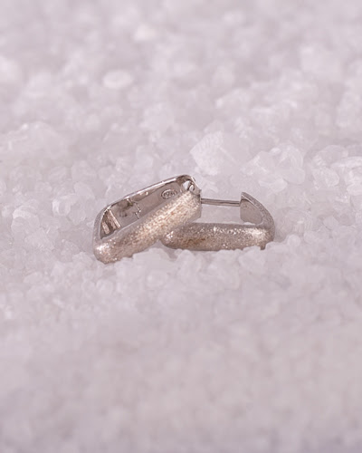 Argola Triangular Fosca, Prata 925 fosca, Banho de ródio