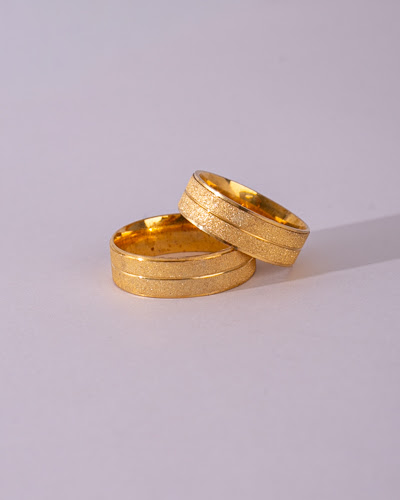 Par de Alianças Ouro 18k, Prata 925, Banho de ouro 18K (foto 1)