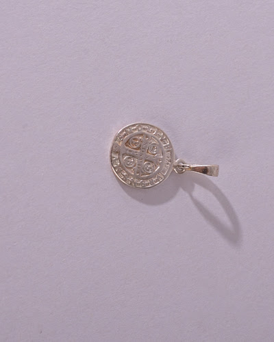 Pingente Medalha São Bento, Prata 925 (foto 1)