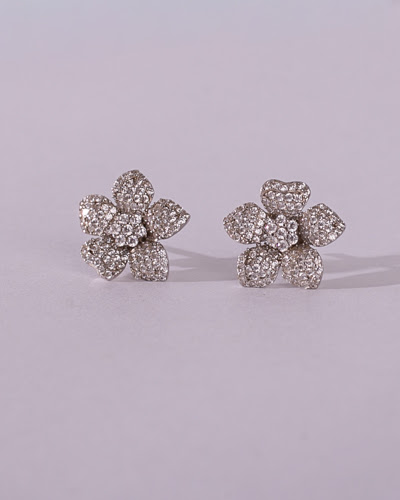 Brinco Flor Cravejada, Prata 925, Zircônia branca lapidação brilhante, Banho de ródio (foto 1)